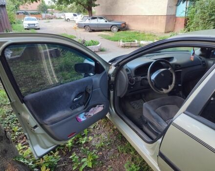 Зеленый Рено Лагуна, объемом двигателя 2 л и пробегом 280 тыс. км за 2300 $, фото 17 на Automoto.ua