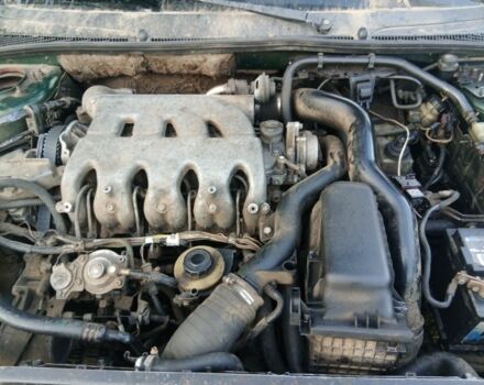 Зеленый Рено Лагуна, объемом двигателя 2.2 л и пробегом 111 тыс. км за 800 $, фото 4 на Automoto.ua