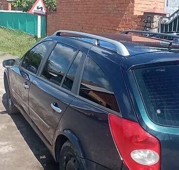 Зеленый Рено Лагуна, объемом двигателя 1.8 л и пробегом 280 тыс. км за 3500 $, фото 8 на Automoto.ua