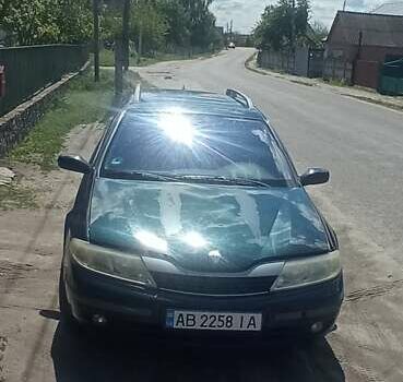 Зеленый Рено Лагуна, объемом двигателя 1.8 л и пробегом 280 тыс. км за 3500 $, фото 1 на Automoto.ua
