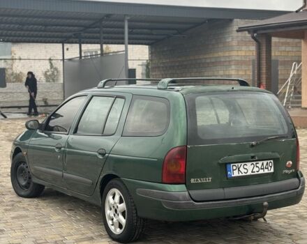 Зеленый Рено Лагуна, объемом двигателя 1.9 л и пробегом 350 тыс. км за 1500 $, фото 2 на Automoto.ua