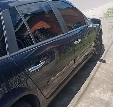 Зеленый Рено Лагуна, объемом двигателя 1.8 л и пробегом 280 тыс. км за 3500 $, фото 3 на Automoto.ua