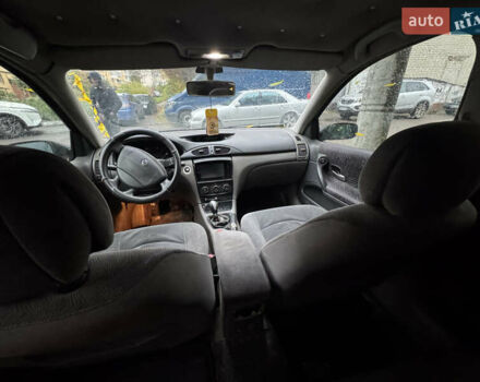 Зеленый Рено Лагуна, объемом двигателя 1.87 л и пробегом 410 тыс. км за 2400 $, фото 10 на Automoto.ua