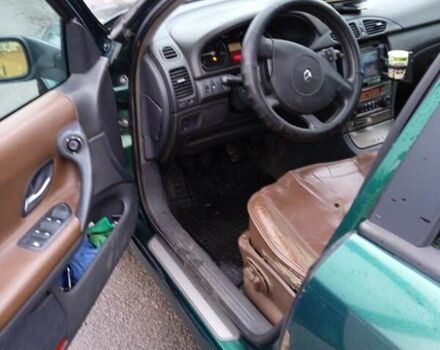 Зелений Рено Лагуна, об'ємом двигуна 1.9 л та пробігом 320 тис. км за 2800 $, фото 9 на Automoto.ua