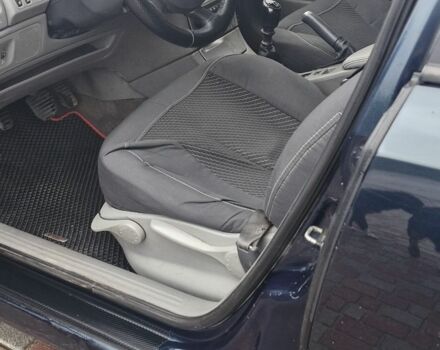 Зеленый Рено Лагуна, объемом двигателя 1.9 л и пробегом 352 тыс. км за 3250 $, фото 4 на Automoto.ua