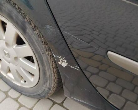 Зеленый Рено Лагуна, объемом двигателя 1.9 л и пробегом 390 тыс. км за 3000 $, фото 14 на Automoto.ua