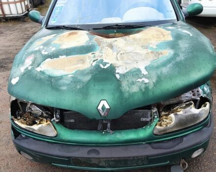 Зеленый Рено Лагуна, объемом двигателя 2 л и пробегом 170 тыс. км за 596 $, фото 4 на Automoto.ua