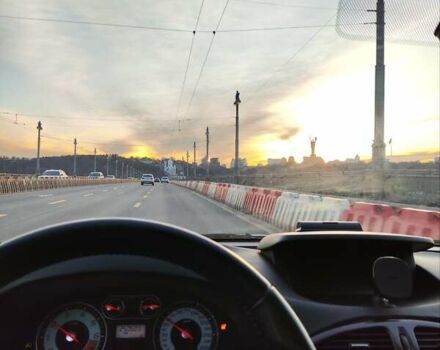 Зелений Рено Лагуна, об'ємом двигуна 2 л та пробігом 260 тис. км за 3400 $, фото 11 на Automoto.ua