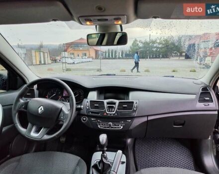 Зеленый Рено Лагуна, объемом двигателя 1.46 л и пробегом 219 тыс. км за 6100 $, фото 10 на Automoto.ua