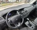Зелений Рено Лагуна, об'ємом двигуна 1.46 л та пробігом 300 тис. км за 6700 $, фото 6 на Automoto.ua