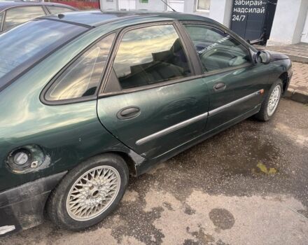 Зелений Рено Лагуна, об'ємом двигуна 1.8 л та пробігом 300 тис. км за 1300 $, фото 3 на Automoto.ua