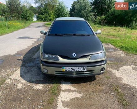 Зеленый Рено Лагуна, объемом двигателя 1.6 л и пробегом 310 тыс. км за 2000 $, фото 1 на Automoto.ua