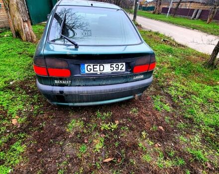 Зеленый Рено Лагуна, объемом двигателя 1.8 л и пробегом 300 тыс. км за 480 $, фото 8 на Automoto.ua