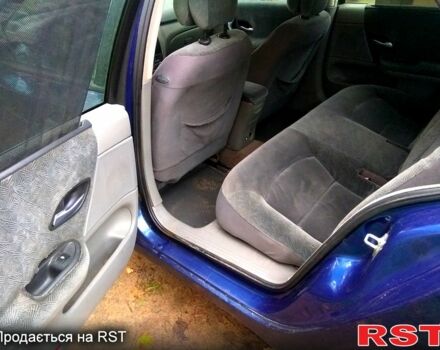 Зелений Рено Лагуна, об'ємом двигуна 1.8 л та пробігом 303 тис. км за 1250 $, фото 7 на Automoto.ua