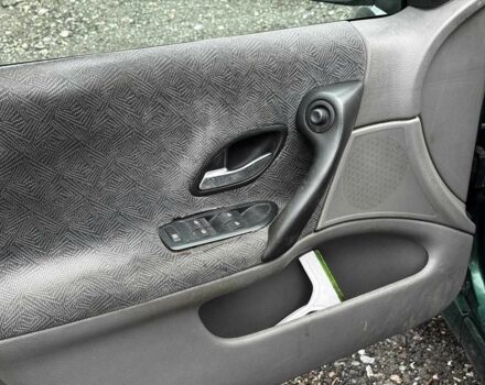 Зеленый Рено Лагуна, объемом двигателя 1.9 л и пробегом 250 тыс. км за 2940 $, фото 13 на Automoto.ua