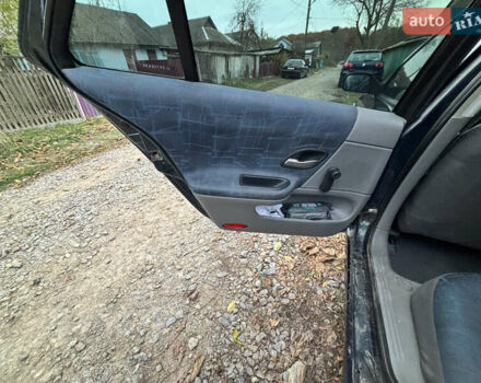 Зеленый Рено Лагуна, объемом двигателя 1.87 л и пробегом 235 тыс. км за 3850 $, фото 11 на Automoto.ua