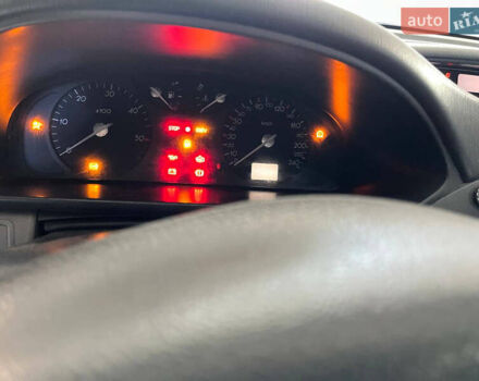 Зеленый Рено Лагуна, объемом двигателя 1.87 л и пробегом 235 тыс. км за 3850 $, фото 7 на Automoto.ua