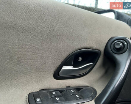 Зеленый Рено Лагуна, объемом двигателя 1.9 л и пробегом 261 тыс. км за 3000 $, фото 30 на Automoto.ua