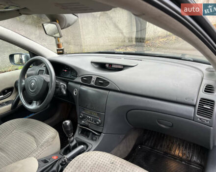 Зеленый Рено Лагуна, объемом двигателя 1.9 л и пробегом 261 тыс. км за 3000 $, фото 28 на Automoto.ua