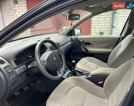 Зеленый Рено Лагуна, объемом двигателя 1.9 л и пробегом 261 тыс. км за 3000 $, фото 27 на Automoto.ua