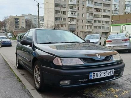 Зеленый Рено Лагуна, объемом двигателя 2 л и пробегом 320 тыс. км за 1999 $, фото 1 на Automoto.ua