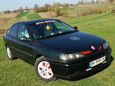 Рено Лагуна 1995 в Ровно на Automoto.ua Зеленый Рено Лагуна, объемом двигателя 1.8 л и пробегом 400 тыс. км за 900 $, фото 1 на Automoto.ua