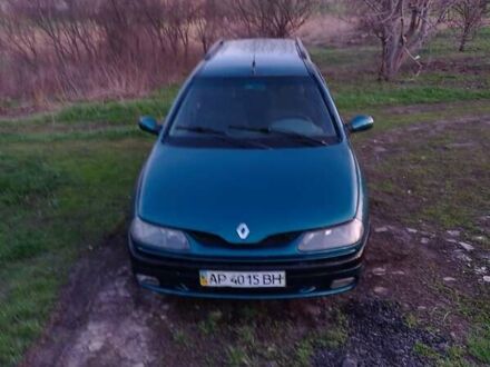 Рено Лагуна 1998 в Первомайском на Automoto.ua Зеленый Рено Лагуна, объемом двигателя 2 л и пробегом 220 тыс. км за 2000 $, фото 1 на Automoto.ua