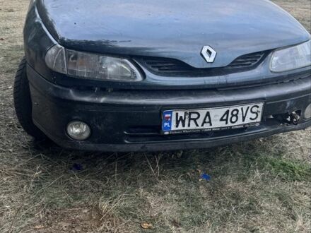 Зеленый Рено Лагуна, объемом двигателя 2 л и пробегом 350 тыс. км за 427 $, фото 1 на Automoto.ua