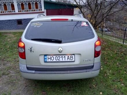 Зеленый Рено Лагуна, объемом двигателя 1.9 л и пробегом 290 тыс. км за 3000 $, фото 1 на Automoto.ua