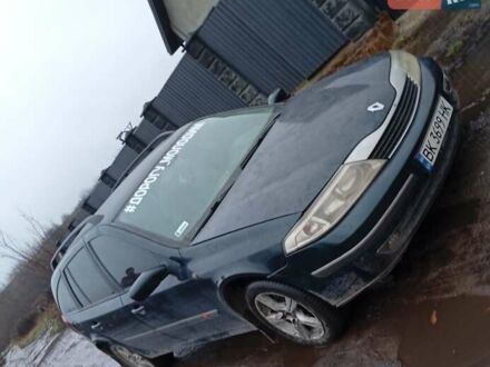 Зеленый Рено Лагуна, объемом двигателя 1.9 л и пробегом 300 тыс. км за 1700 $, фото 1 на Automoto.ua