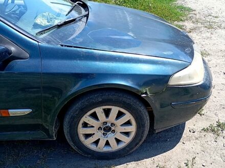 Рено Лагуна 2002 в Новомосковске на Automoto.ua Зеленый Рено Лагуна, объемом двигателя 1.9 л и пробегом 217 тыс. км за 1100 $, фото 1 на Automoto.ua