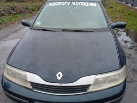 Зеленый Рено Лагуна, объемом двигателя 1.9 л и пробегом 300 тыс. км за 1700 $, фото 1 на Automoto.ua