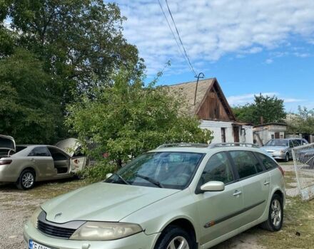 Зеленый Рено Лагуна, объемом двигателя 1.9 л и пробегом 250 тыс. км за 2306 $, фото 1 на Automoto.ua