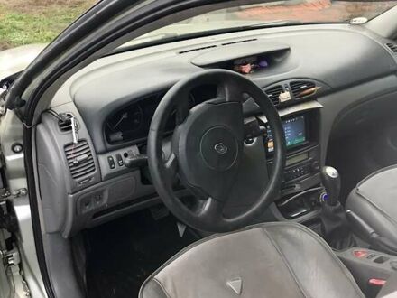 Зеленый Рено Лагуна, объемом двигателя 2 л и пробегом 400 тыс. км за 2500 $, фото 1 на Automoto.ua