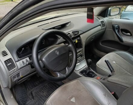 Зелений Рено Лагуна, об'ємом двигуна 2 л та пробігом 300 тис. км за 1000 $, фото 1 на Automoto.ua