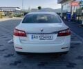 Белый Рено Латитьюд, объемом двигателя 2 л и пробегом 226 тыс. км за 8700 $, фото 5 на Automoto.ua