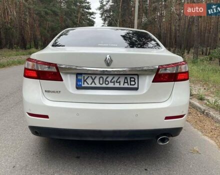 Білий Рено Латітьюд, об'ємом двигуна 2 л та пробігом 185 тис. км за 7250 $, фото 6 на Automoto.ua