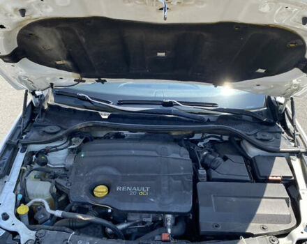 Белый Рено Латитьюд, объемом двигателя 2 л и пробегом 195 тыс. км за 8500 $, фото 7 на Automoto.ua