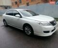 Белый Рено Латитьюд, объемом двигателя 2 л и пробегом 210 тыс. км за 7300 $, фото 1 на Automoto.ua