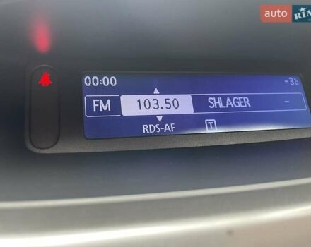 Білий Рено Латітьюд, об'ємом двигуна 2 л та пробігом 185 тис. км за 7100 $, фото 31 на Automoto.ua
