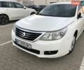 Білий Рено Латітьюд, об'ємом двигуна 2 л та пробігом 164 тис. км за 6100 $, фото 1 на Automoto.ua
