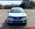 Белый Рено Латитьюд, объемом двигателя 2 л и пробегом 154 тыс. км за 7600 $, фото 1 на Automoto.ua