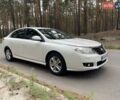 Белый Рено Латитьюд, объемом двигателя 2 л и пробегом 185 тыс. км за 6999 $, фото 13 на Automoto.ua