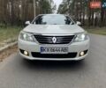 Белый Рено Латитьюд, объемом двигателя 2 л и пробегом 185 тыс. км за 6999 $, фото 11 на Automoto.ua