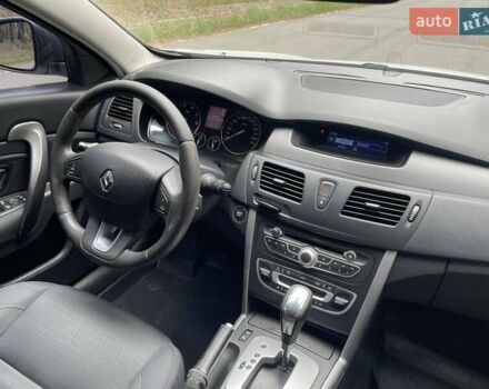 Білий Рено Латітьюд, об'ємом двигуна 2 л та пробігом 185 тис. км за 7250 $, фото 15 на Automoto.ua