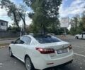 Белый Рено Латитьюд, объемом двигателя 2.5 л и пробегом 215 тыс. км за 7591 $, фото 2 на Automoto.ua