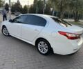 Белый Рено Латитьюд, объемом двигателя 2 л и пробегом 193 тыс. км за 7999 $, фото 4 на Automoto.ua
