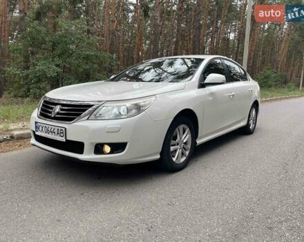 Білий Рено Латітьюд, об'ємом двигуна 2 л та пробігом 185 тис. км за 7250 $, фото 9 на Automoto.ua
