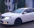 Білий Рено Латітьюд, об'ємом двигуна 2 л та пробігом 309 тис. км за 9209 $, фото 108 на Automoto.ua
