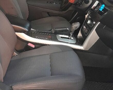 Белый Рено Латитьюд, объемом двигателя 2 л и пробегом 286 тыс. км за 9566 $, фото 20 на Automoto.ua